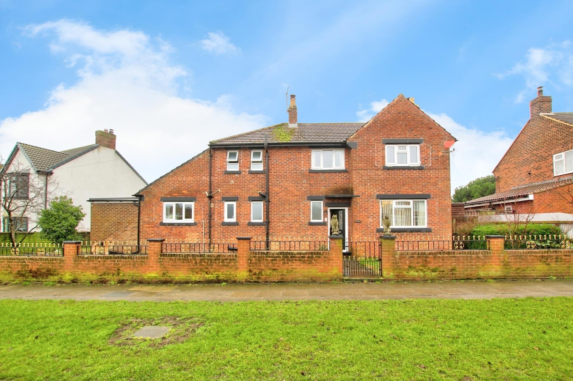 6, Woodhouse Lane, Bishop Auckland, County Durham — photograph 1 of 11