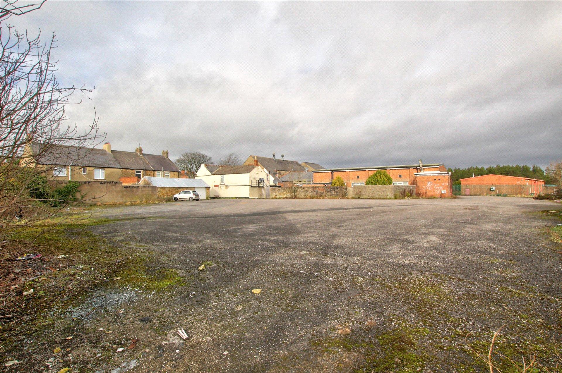Car Park To The Rear Of 9, Manor Street, Evenwood, Bishop Auckland — photograph 1 of 7