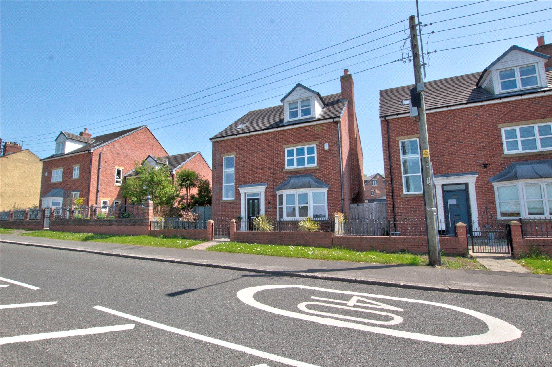 18, Canney Hill, Coundon Gate, Bishop Auckland — photograph 1 of 27
