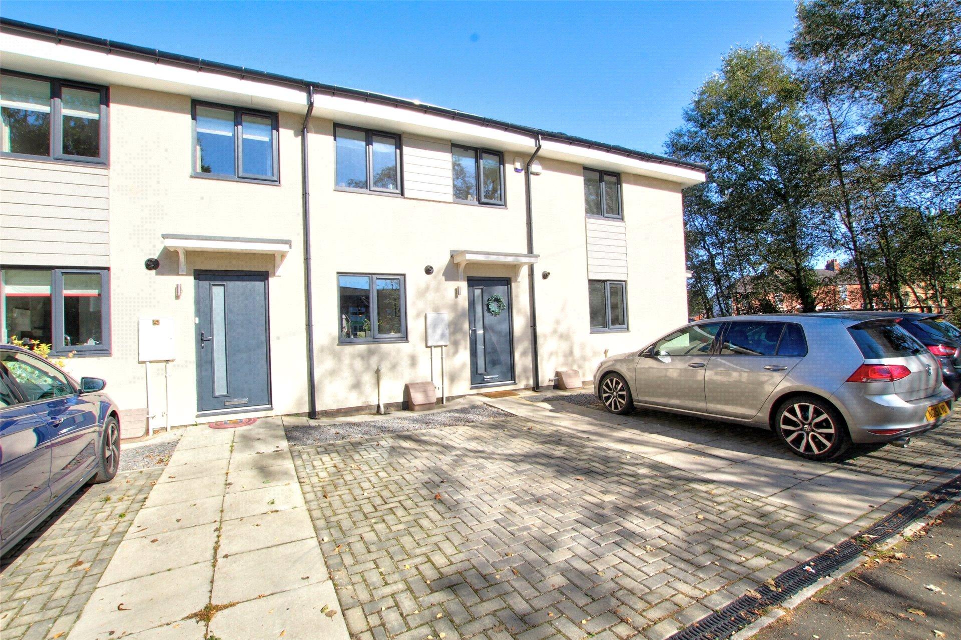6 The Mews, Auckland Road, Bishop Auckland, County Durham — photograph 1 of 12