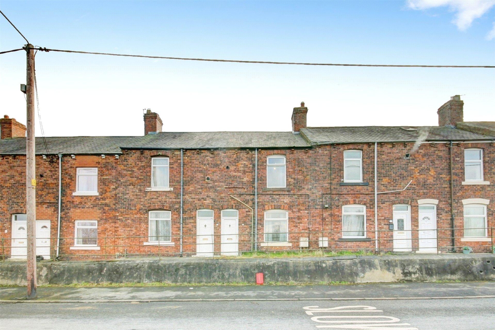 60, Thomas Street, Craghead, Stanley — photograph 1 of 9
