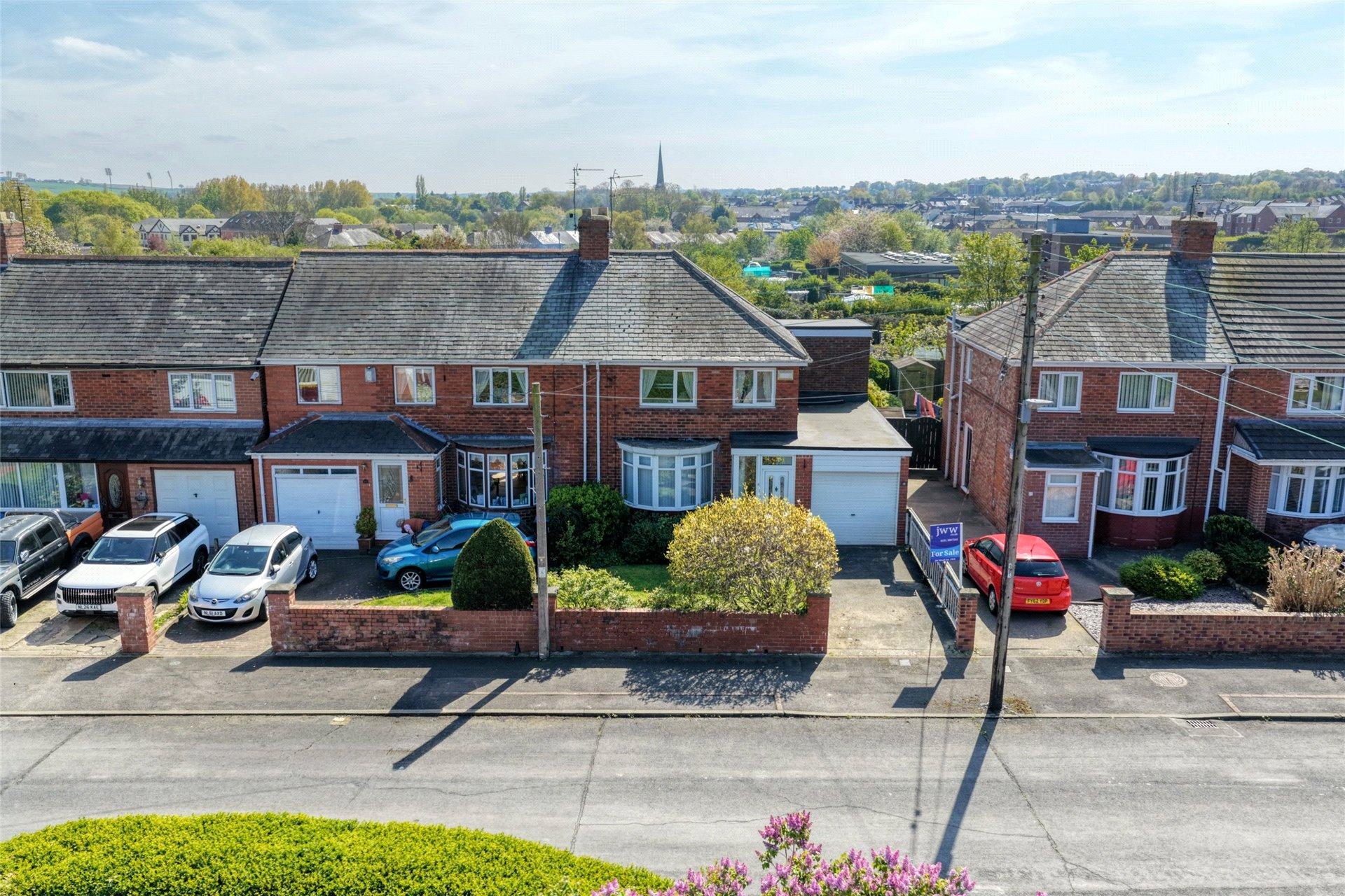 15, Appledore Gardens, Chester Le Street, County Durham — photograph 1 of 21
