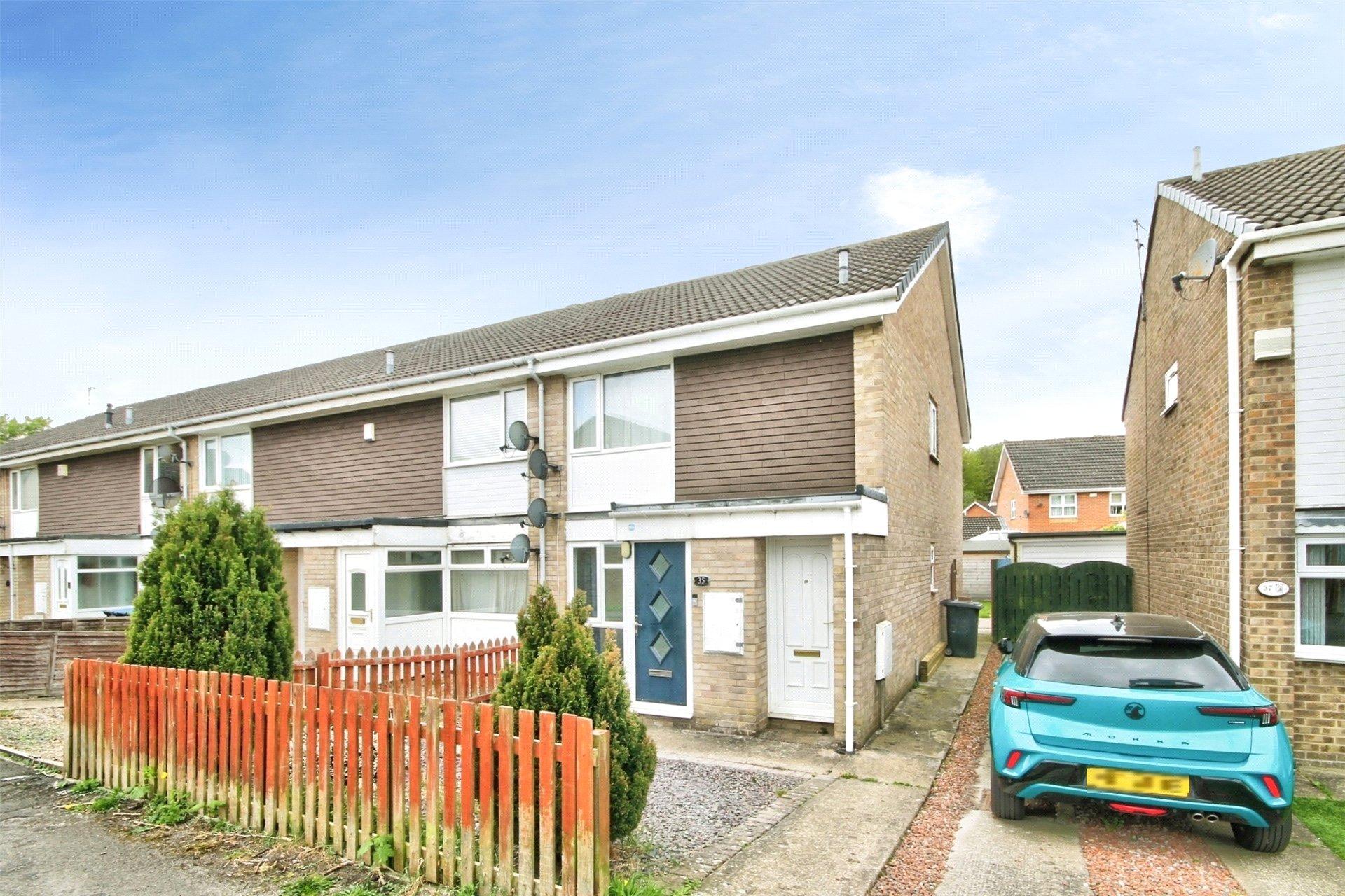 35, Thorntons Close, Pelton, Chester Le Street — photograph 1 of 11