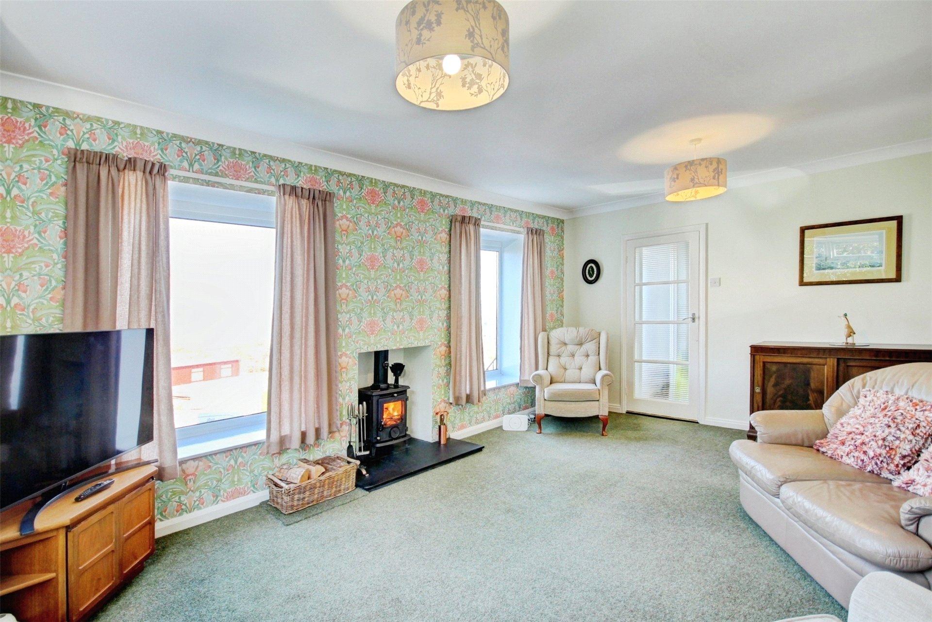 15, Belle View Drive, Consett, County Durham — photograph 1 of 14