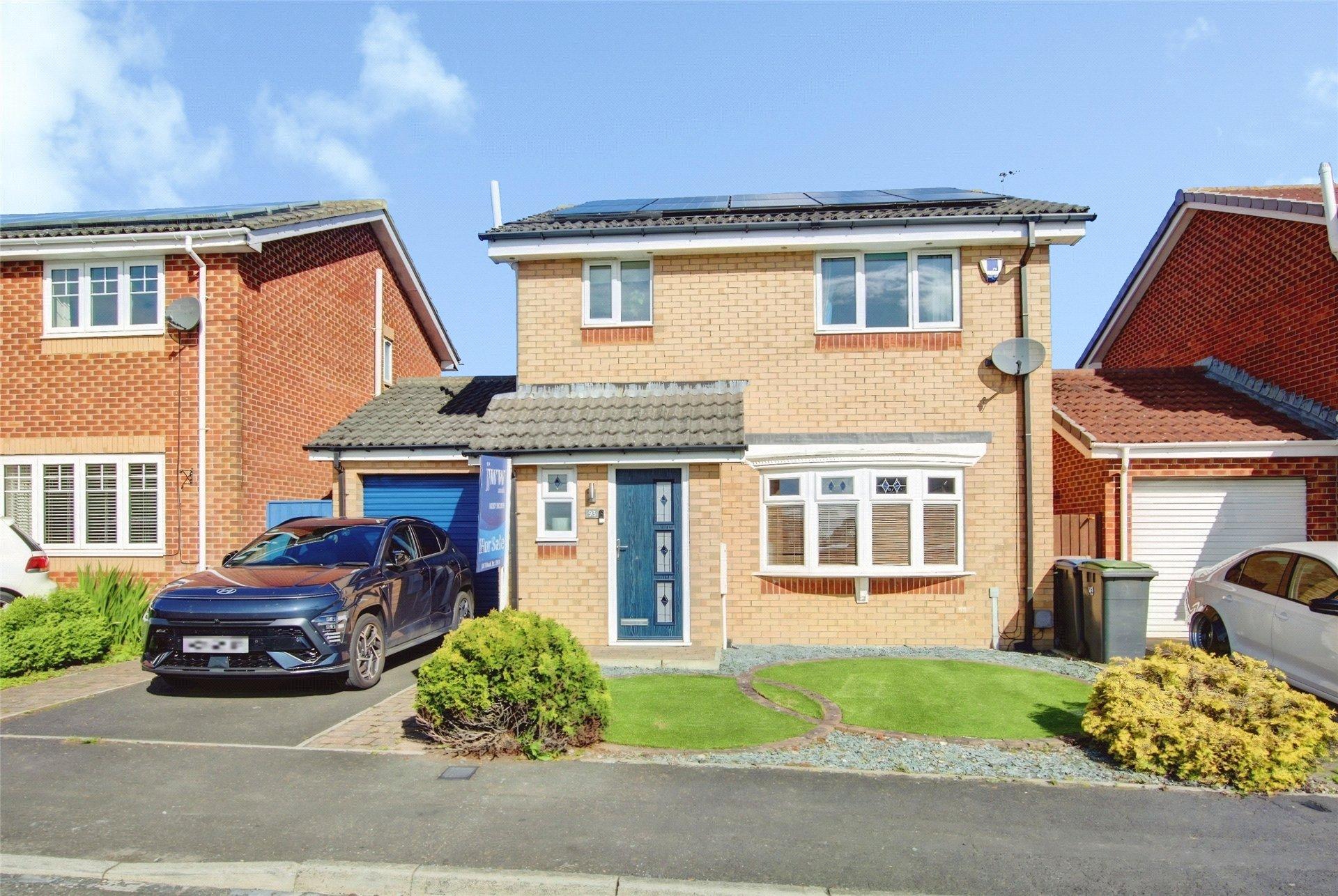 93, Greenways, Consett, County Durham — photograph 1 of 17