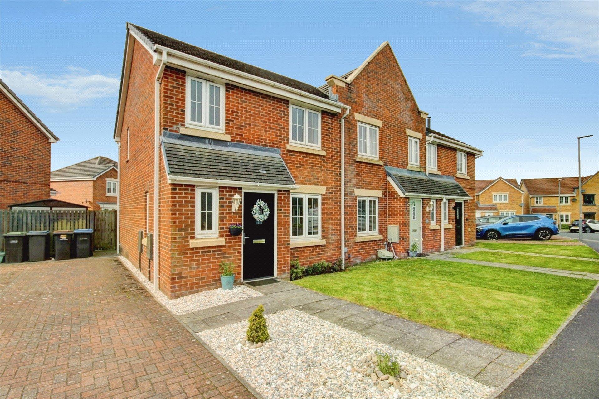 41, Arkless Grove, The Grove, Consett — photograph 1 of 12