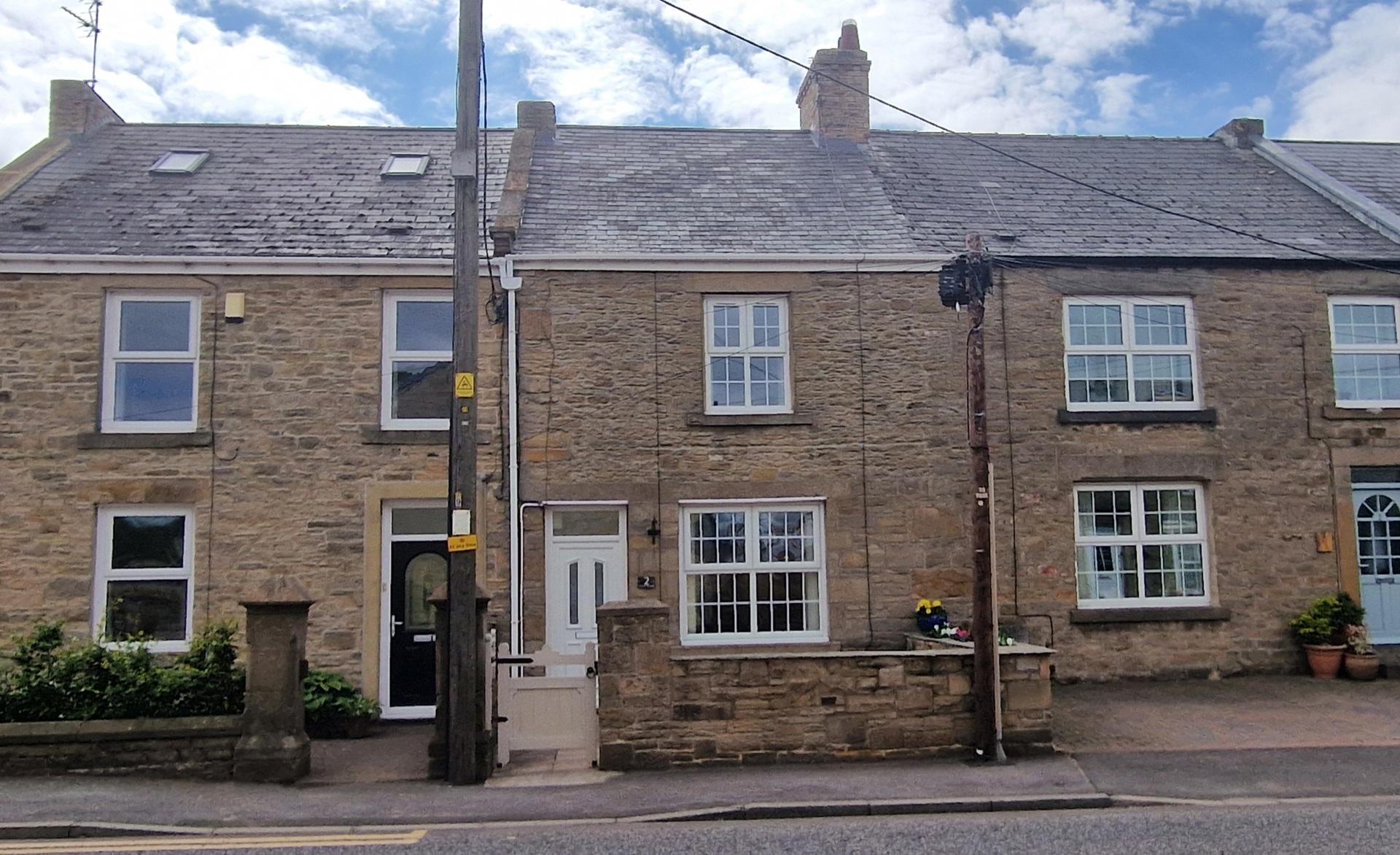 2, Front Street, Castleside, Consett — photograph 1 of 17