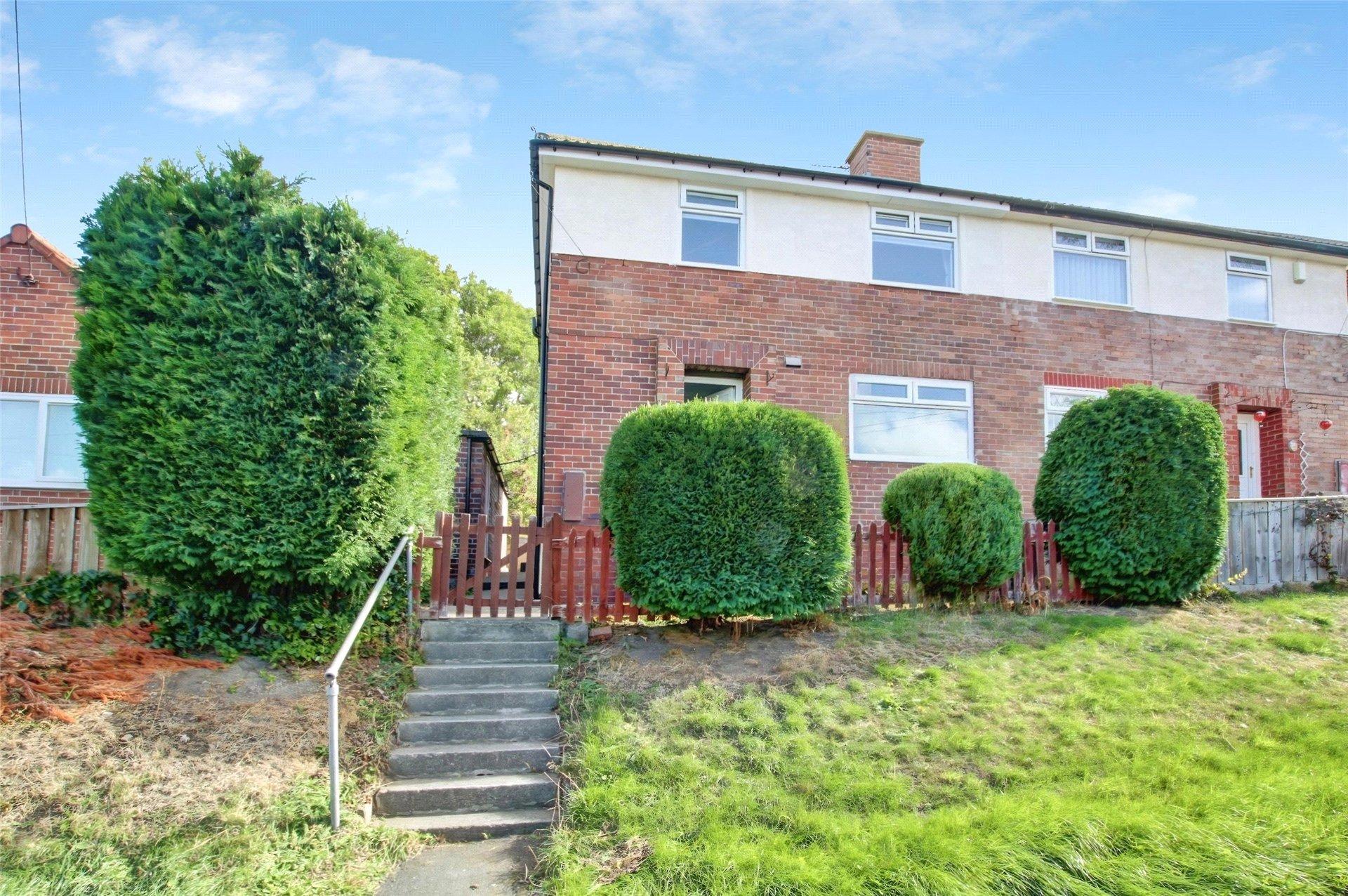 24, Holmside Avenue, Lanchester, County Durham — photograph 1 of 16