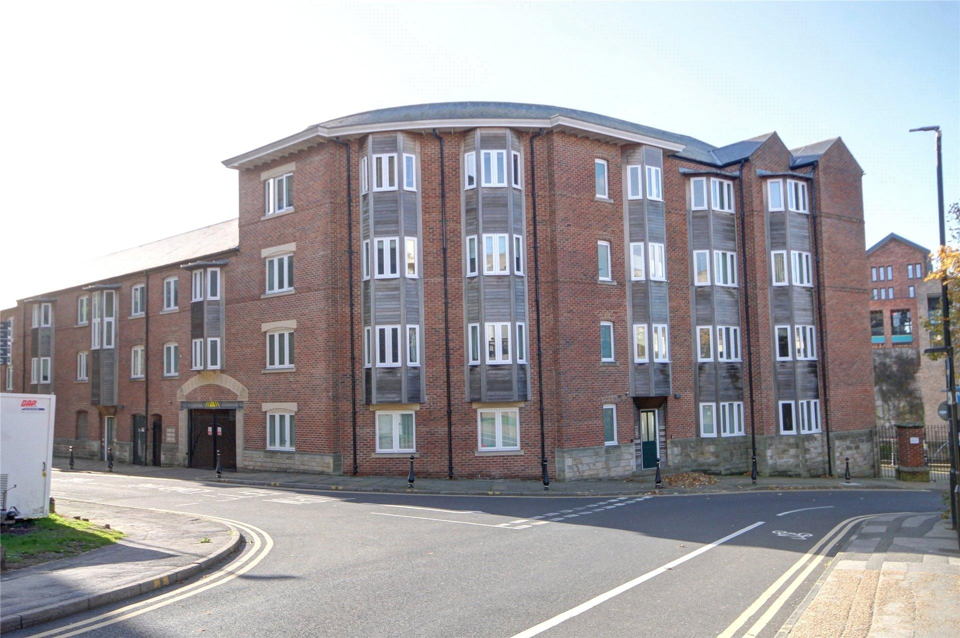 29, Clements Wharf, Back Silver Street, Durham City — photograph 1 of 11